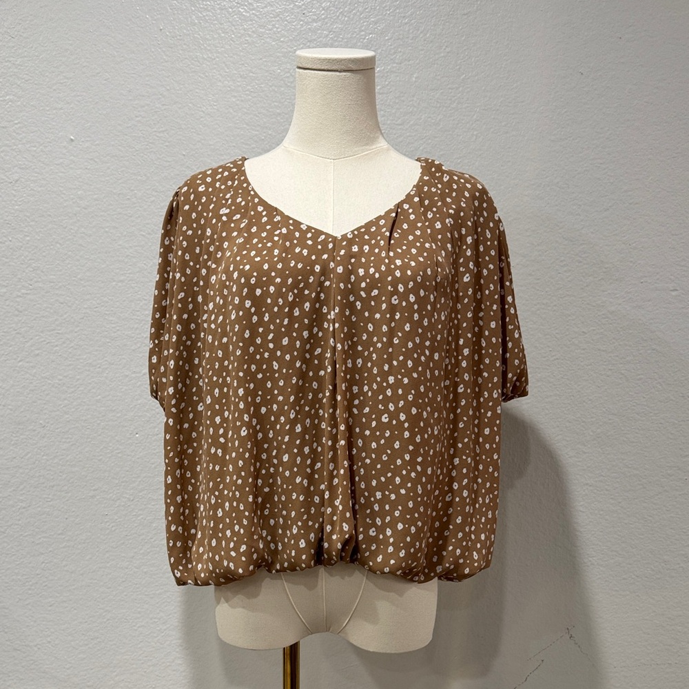 Pleione Brown and White Patterned Blouse